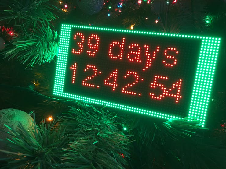 Close-up picture of PocketBeagle Christmas countdown clock