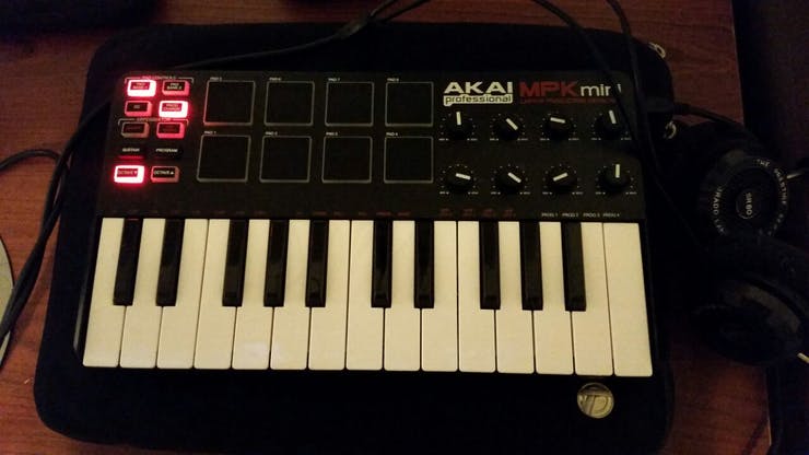 We could connect this to the BeagleBone Black and use the synth software alongside this keyboard.